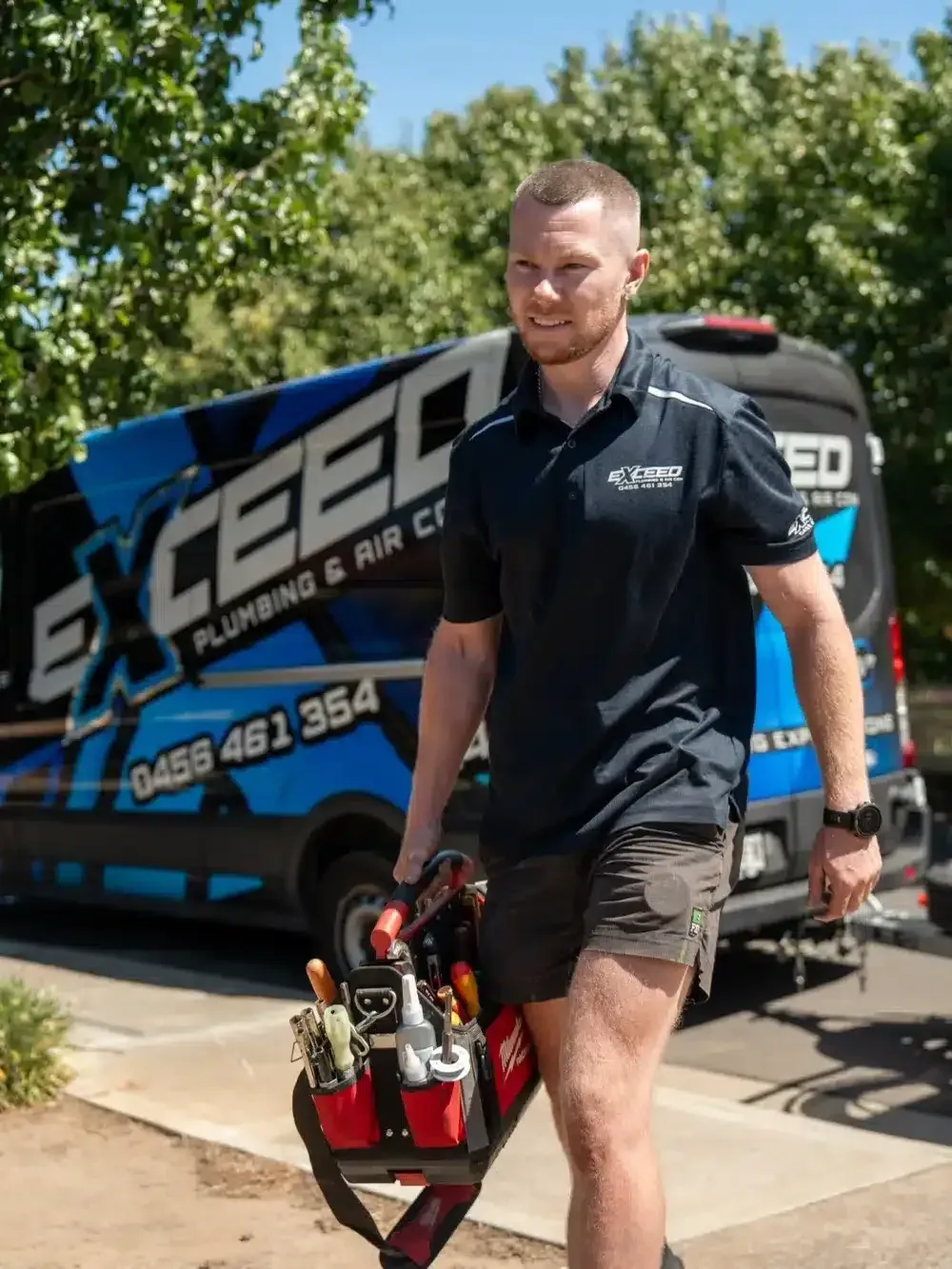 Local plumber arriving at a Gilles Plains home